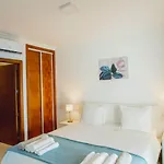 Stylish 6 Bedroom Princesa - Hot Tub - Heated Pool - Near & Waterparks Playa Blanca