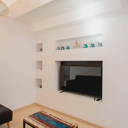 Stylish 6 Bedroom Princesa - Hot Tub - Heated Pool - Near & Waterparks פלאיה בלנקה